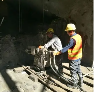 岳池水下抗分散灌浆料特点 水下不分散注浆料介绍